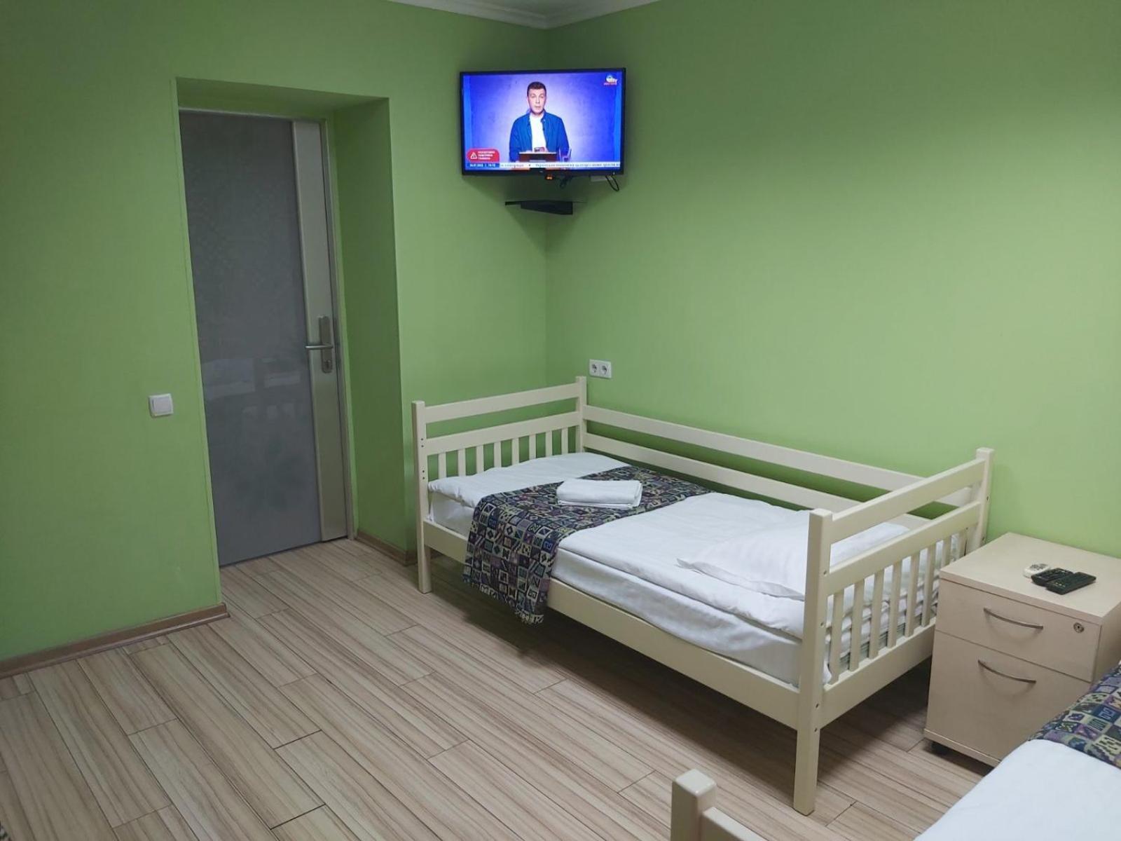 Guest House "Golden Gate 911 " Киев Экстерьер фото
